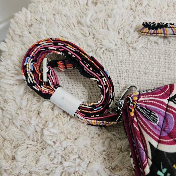 Vera Bradley RFID 3-in-1 Kauai Floral Cross-body Tri-Fold Wallet NWOT - Picture 6 of 8